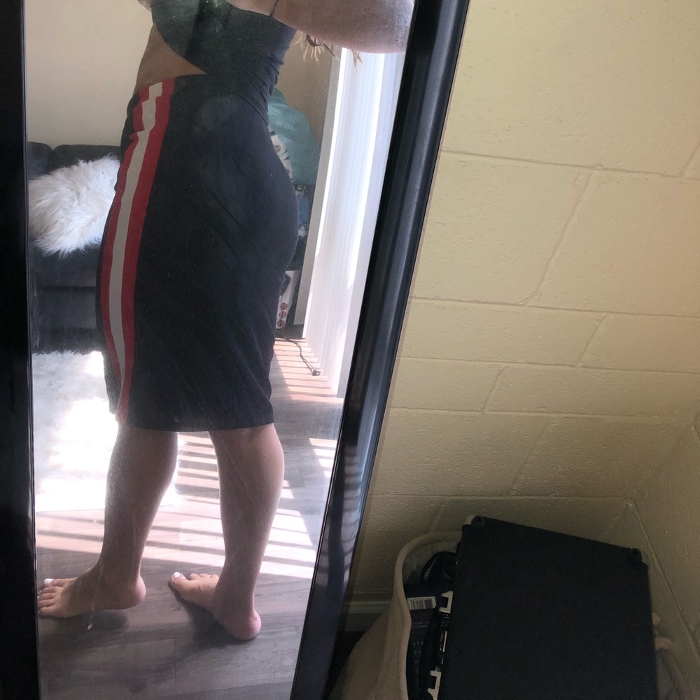 Forever 21 Midi Skirt - Picture 5 of 8